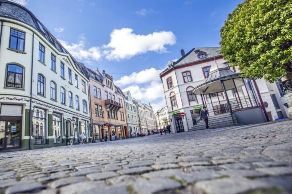 City Box Alesund, Inc Wifi Free Car And Mc Parking Ngoại thất bức ảnh
